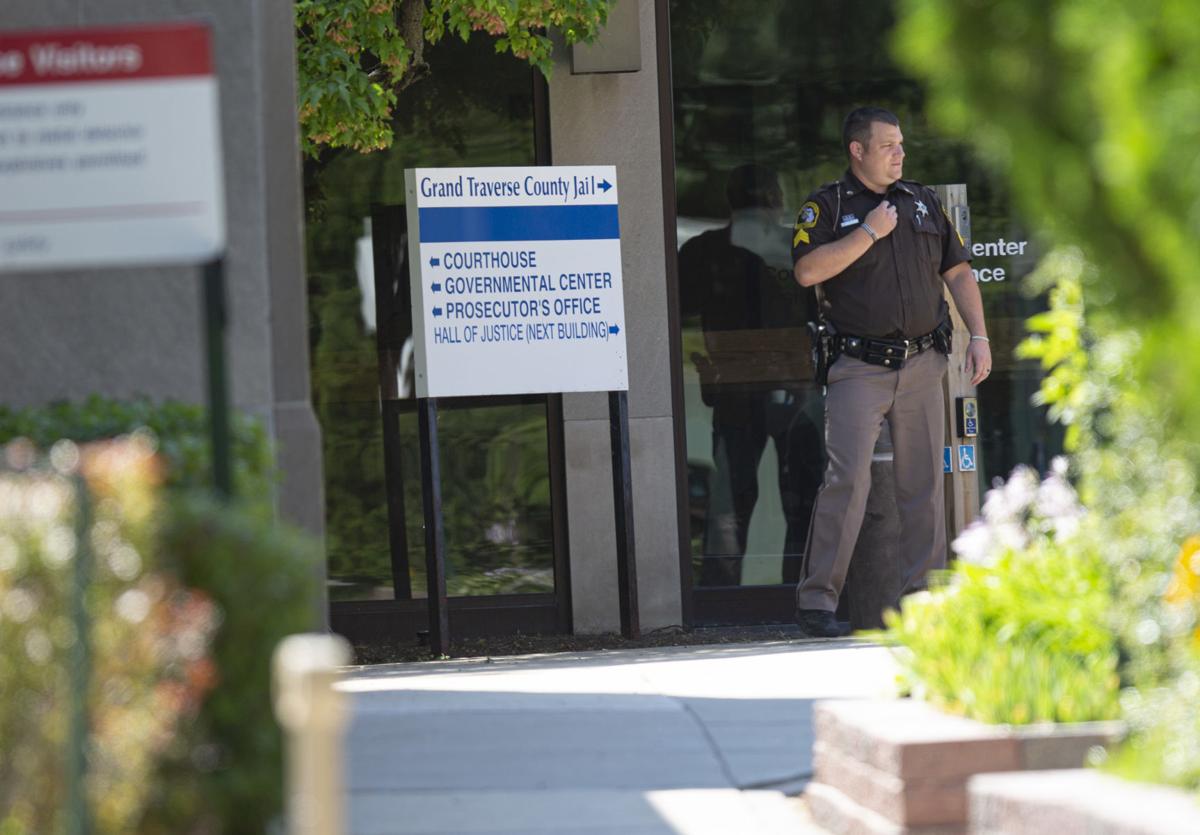 Bomb threat spurs jail lockdown, courthouse evacuation Local News