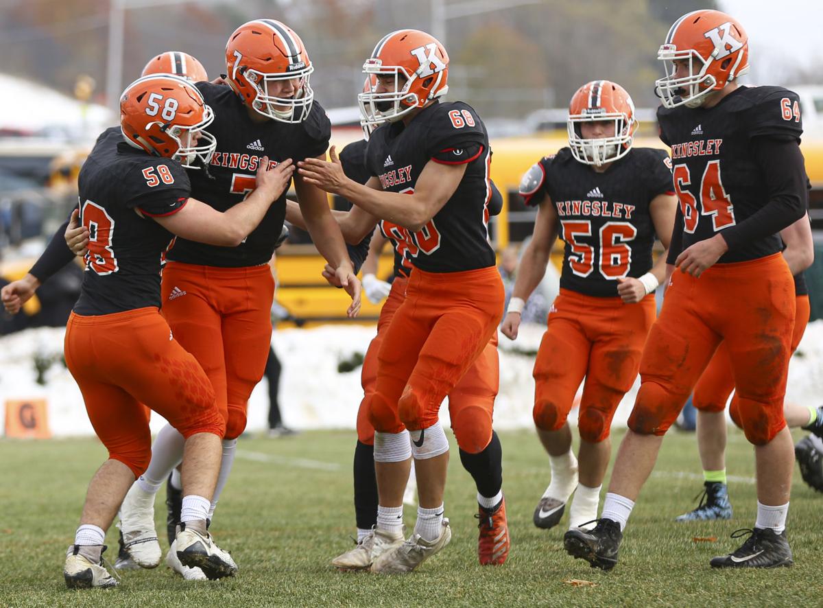 One to remember Kingsley knocks off topranked Oakridge for district