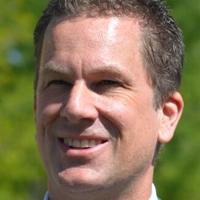 Eighth Street housing moves ahead