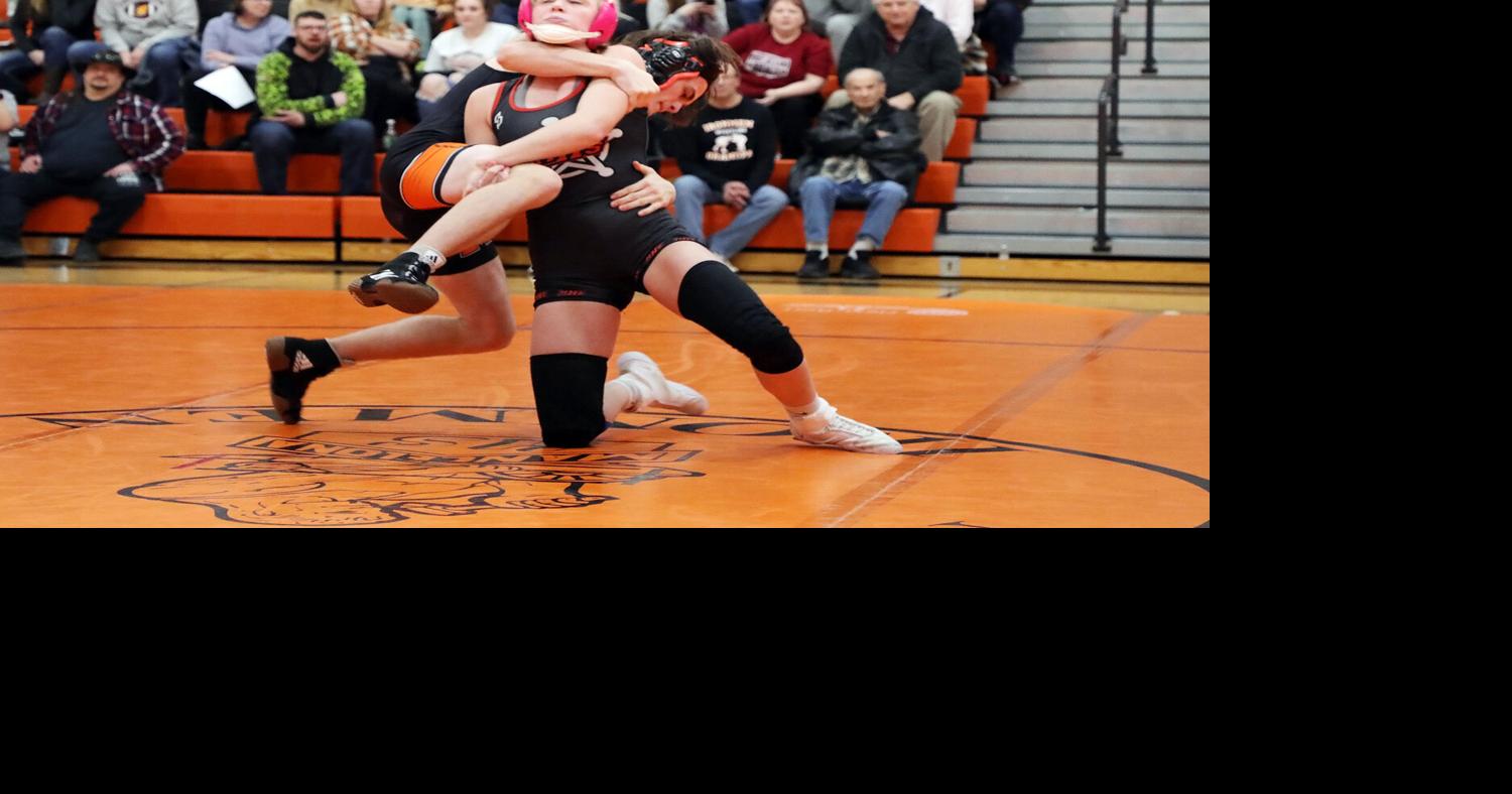 Prep Roundup Benzie, Mancelona win wrestling district championships