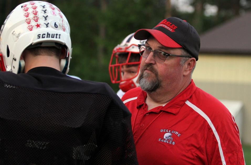 Bellaire Football Coach Robinson Passes Away Sports Record