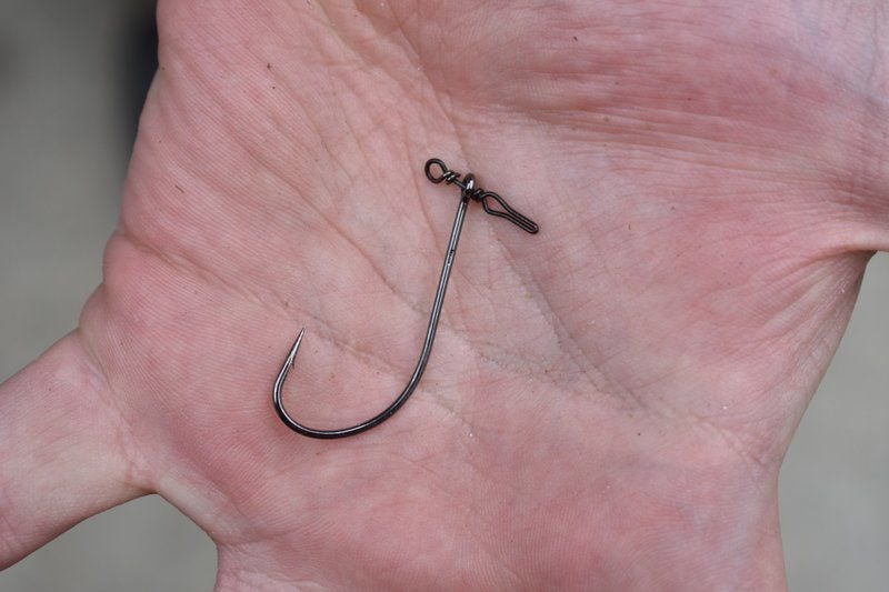 How to Tie a Dropshot Rig For Walleye (With Spinshot hooks) 