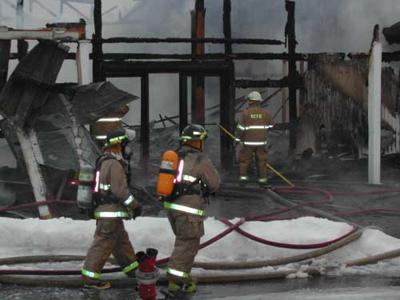 Fire destroys vacant lumber store | Local News | record-eagle.com