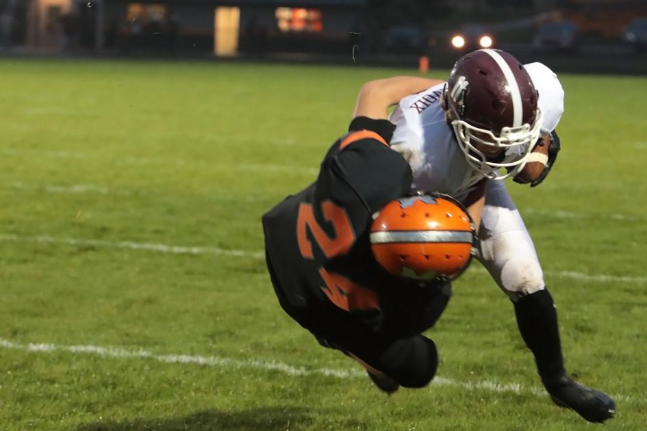 Football Roundup Benzie Central Keeps Playoff Hopes Alive Local