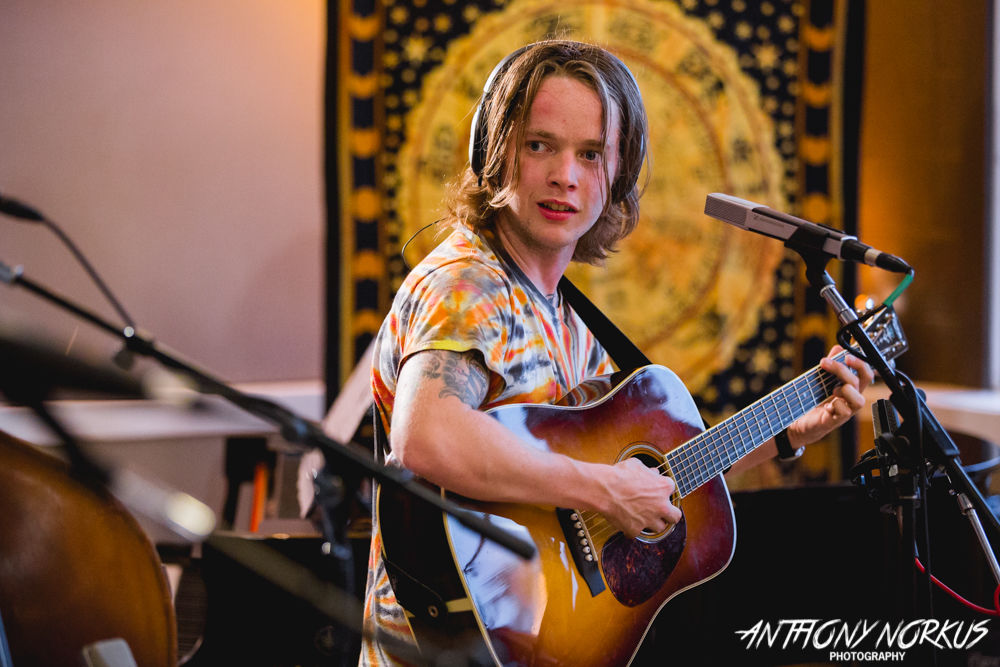 Billy Strings eager to return to Michigan after No. 1 bluegrass album ...