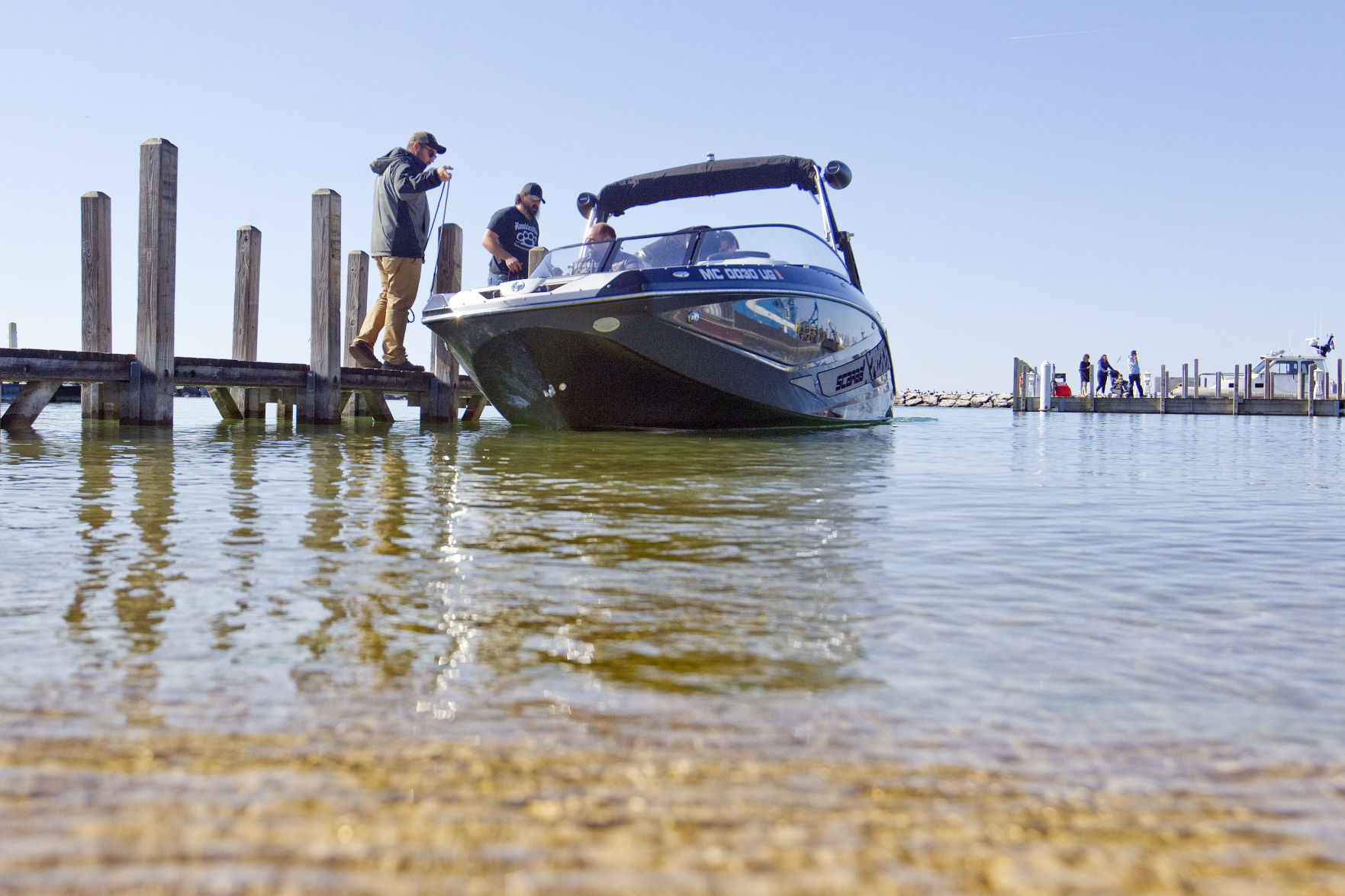 Lake Michigan Levels Could Continue To Drop Local News Record Eagle Com   5d9e1cfec18ca.image 