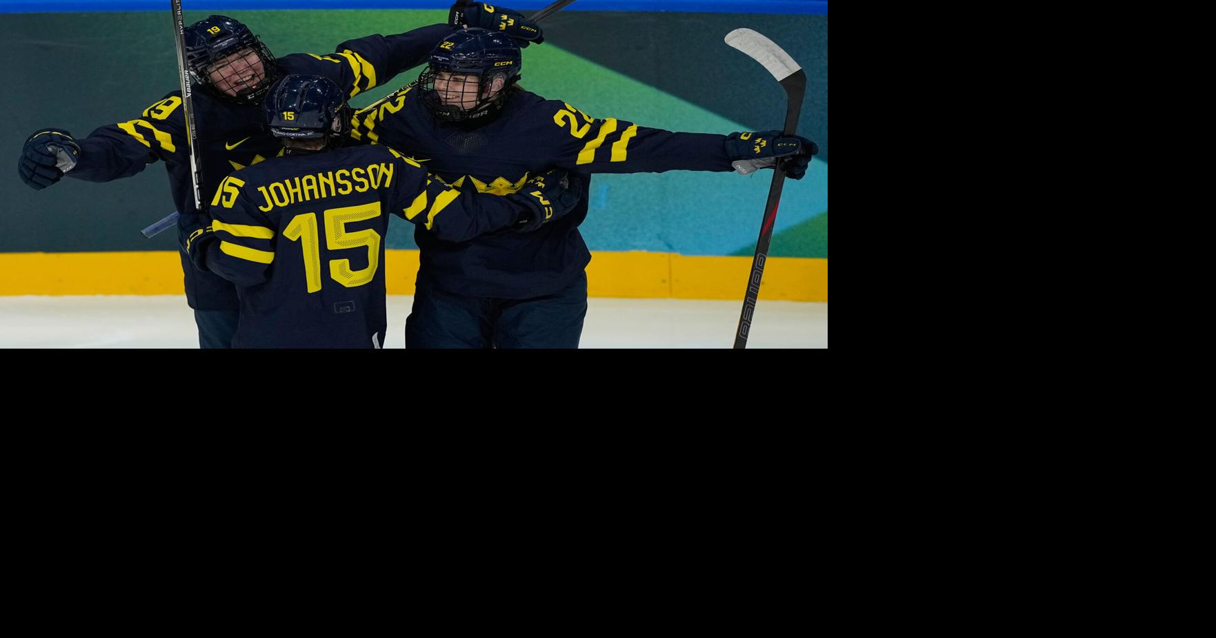 Svensson Traff stops 20 shots as Sweden beats Japan and sweeps Olympic women's hockey group