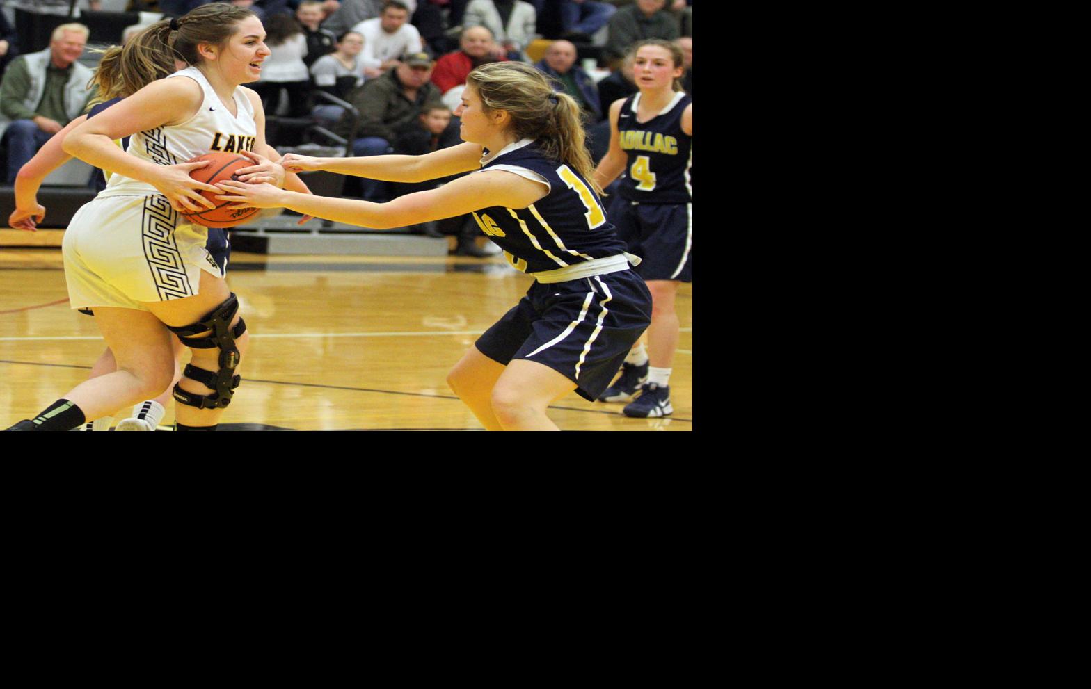 Lakers Stop Cadillac S Win Streak At 14 Local Sports
