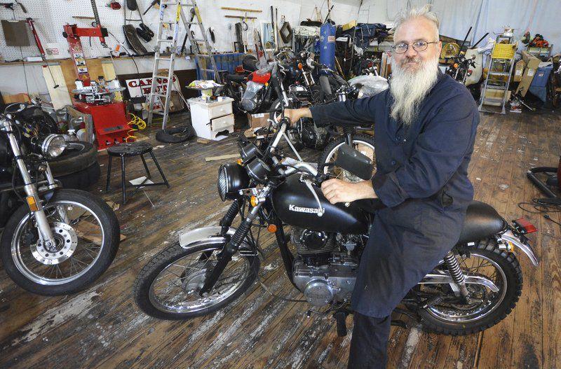 Beulah entrepreneur repairs, sells motorcycles - Traverse City Record Eagle