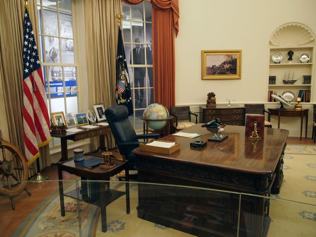 Alexis ford office