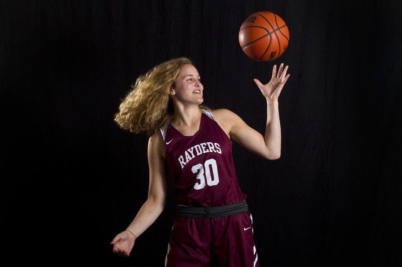 Sports Top 10 No 10 Elise Stuck Dominates Commits To Michigan