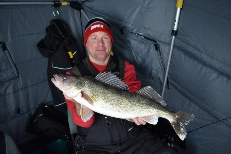 Bob Gwizdz: Mullet Lake pike, walleye elusive but solid keepers, GO