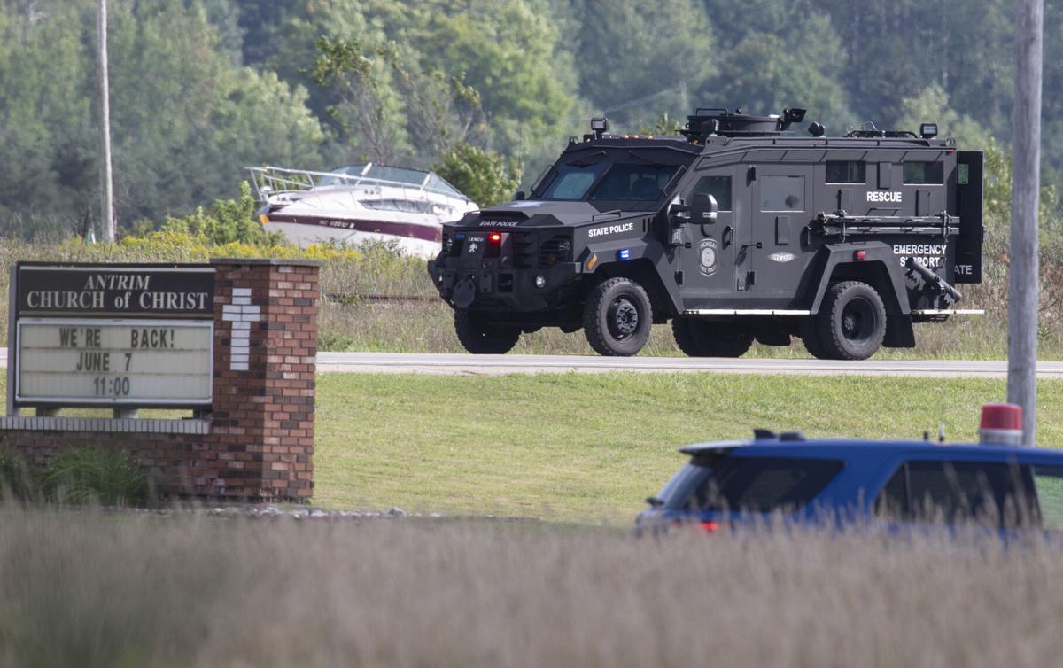 Children Safe Man In Custody After Hours Long Standoff High Speed Chase Local News Record Eagle Com