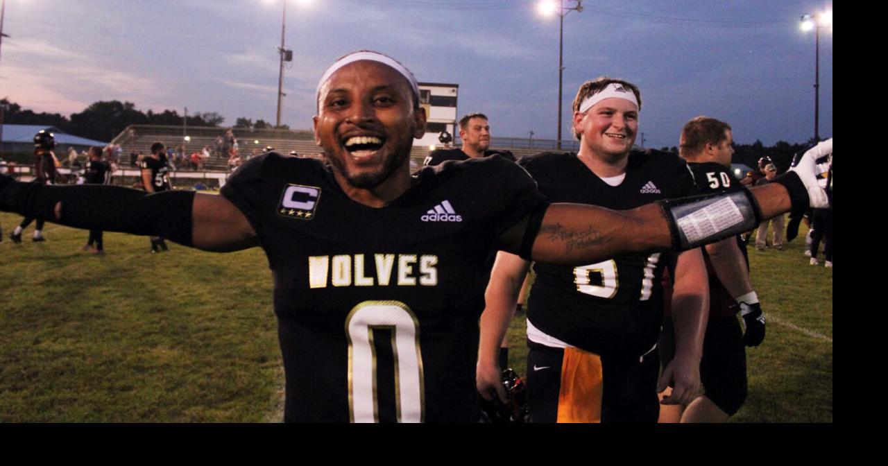 Wolves cap off 2021 season with championship | Sports | record-eagle.com
