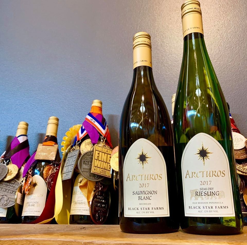 Northern Michigan Wineries Shine At American Fine Wine Competition