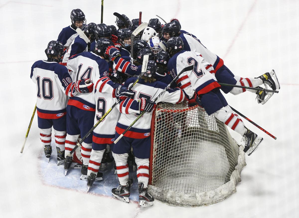 Hockey Coaches Expect Tighter Big North Conference Race This Year | Local Sports | Record-Eagle.com