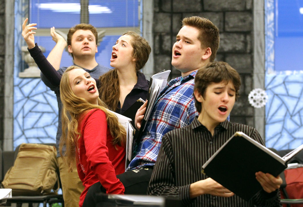 CHORAL AIRES REHEARSAL