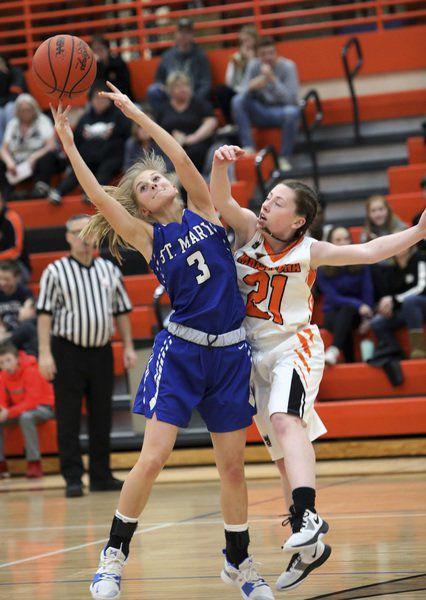 Prep Roundup Vikings Clinch Girls Bnc Over Titans Local Sports Record Eagle Com