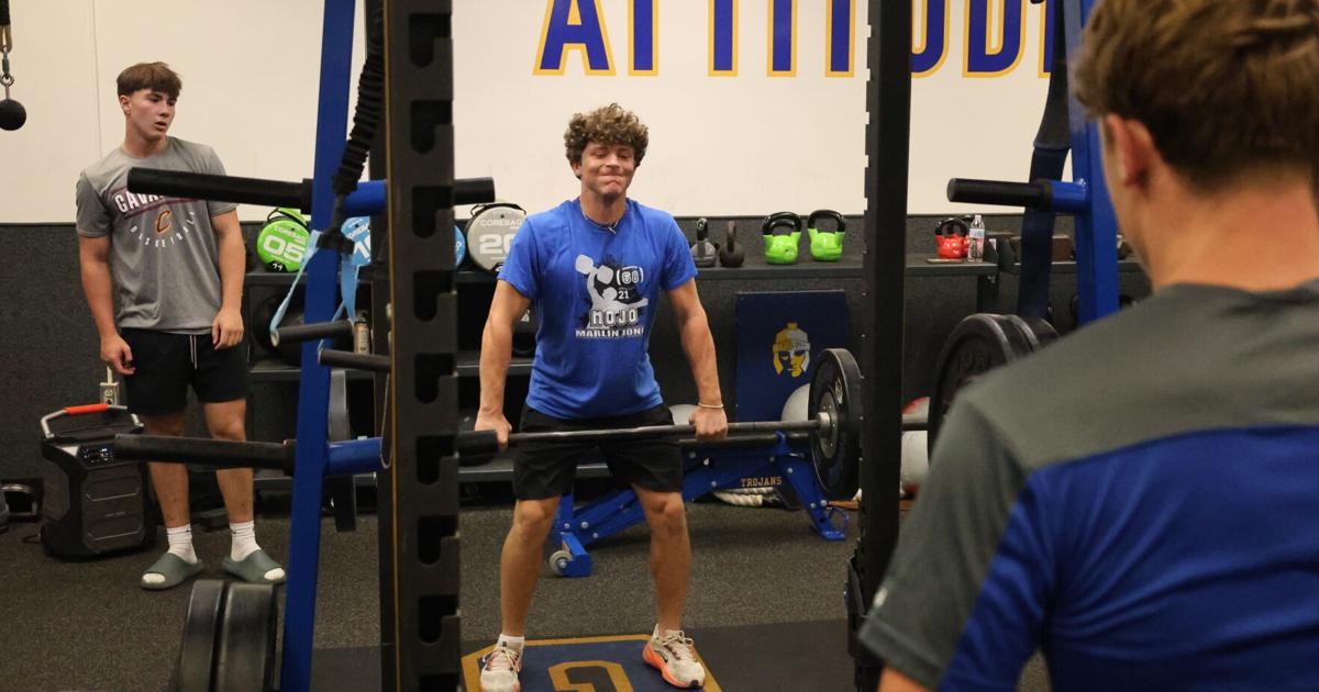 Air quality sends Trojans indoors to workout