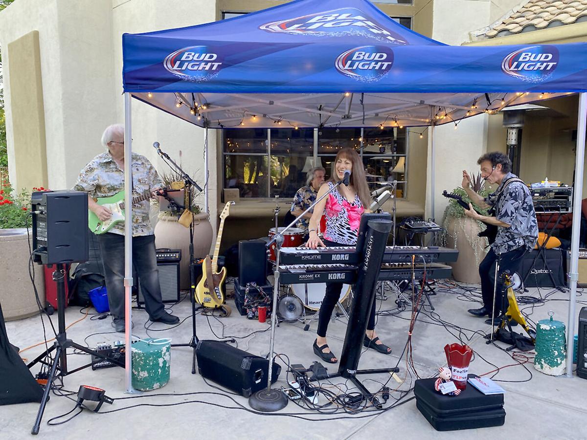 Music Under the Stars Sun Lakes Life