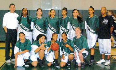 Redlands Women Win Banning S Kiwanis Holiday Classic Sports