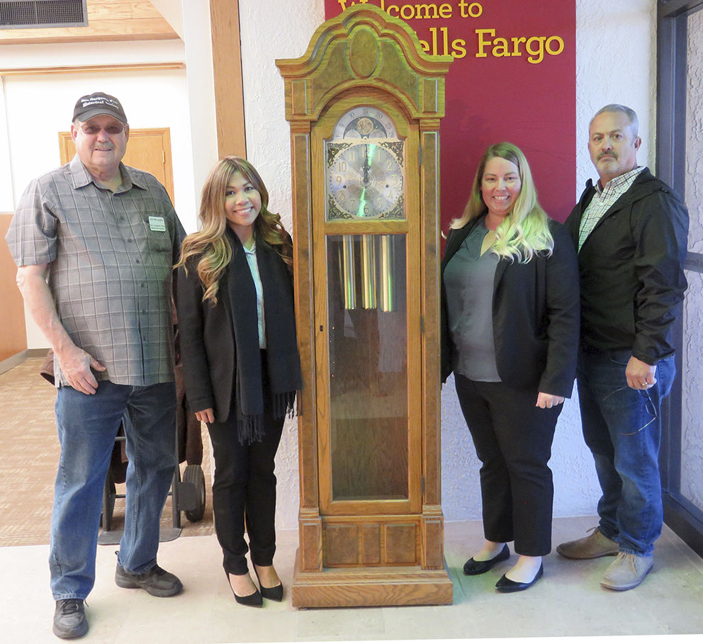 Beaumont Wells Fargo donates historical pieces to San Gorgonio