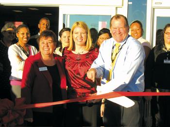 Kohl s Department Store opens in Beaumont News recordgazette