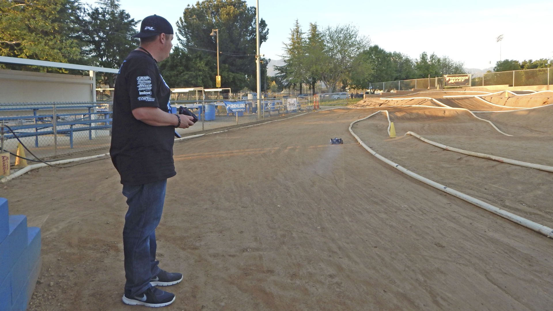 thunder valley rc raceway
