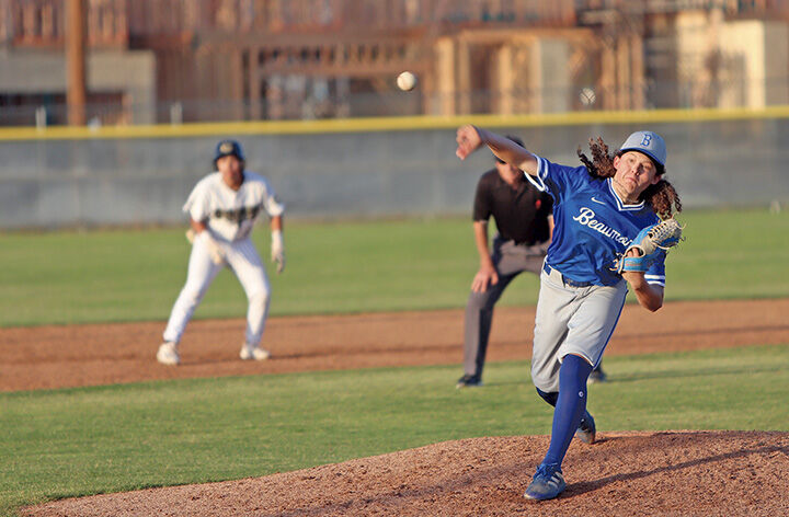 Beaumont edges Blackhawks in nailbiter Sports recordgazette