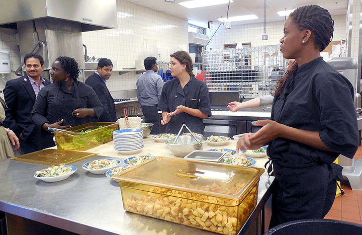 Rotarians get a taste of culinary arts program at Beaumont High School