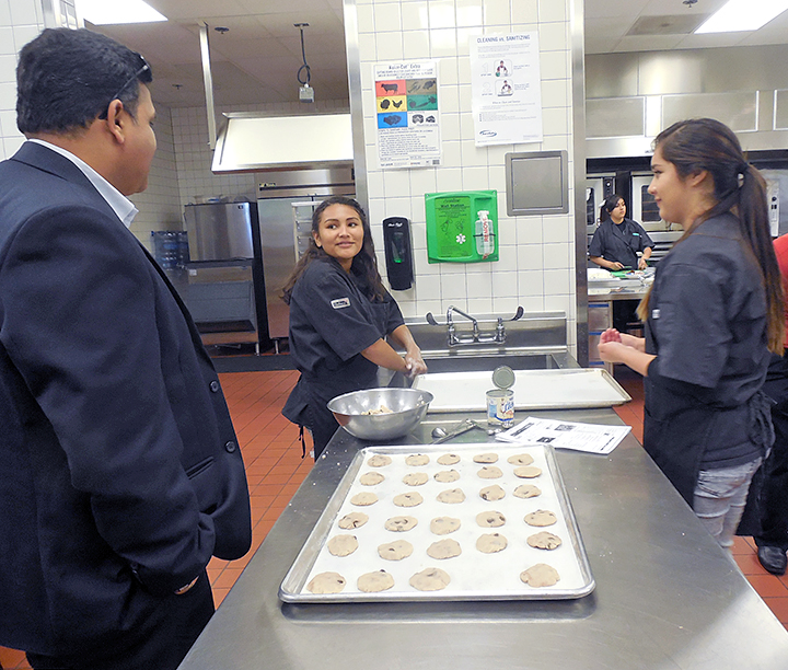 Rotarians get a taste of culinary arts program at Beaumont High