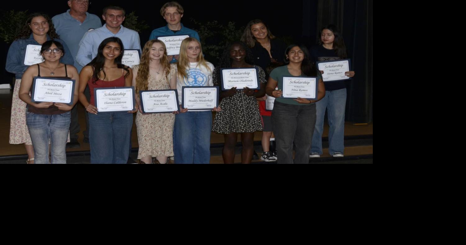 Beaumont-Cherry Valley Rotary awards scholarships at Cherries Jubilee