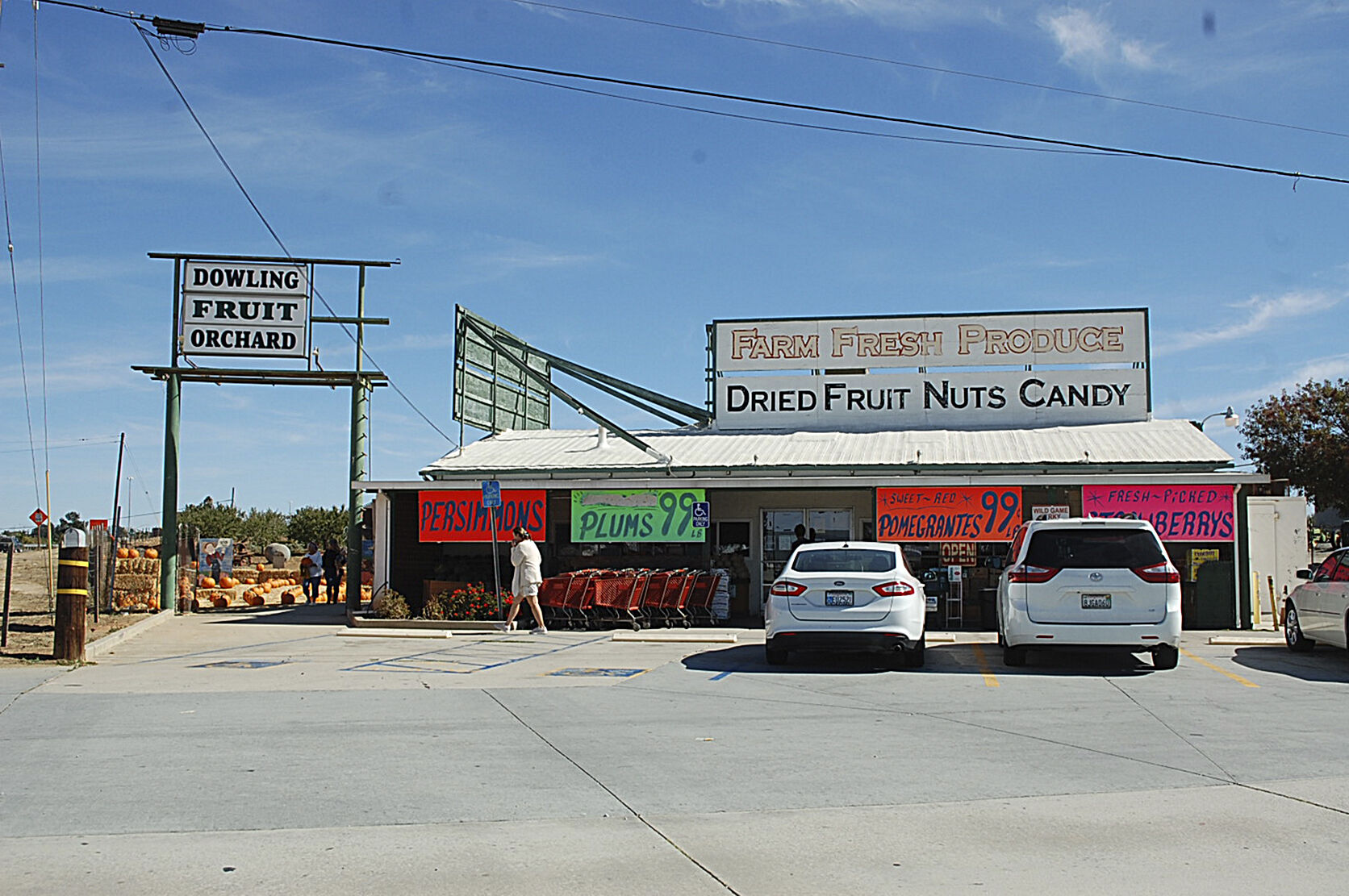 Iconic Dowling Fruit Orchard to close News recordgazette