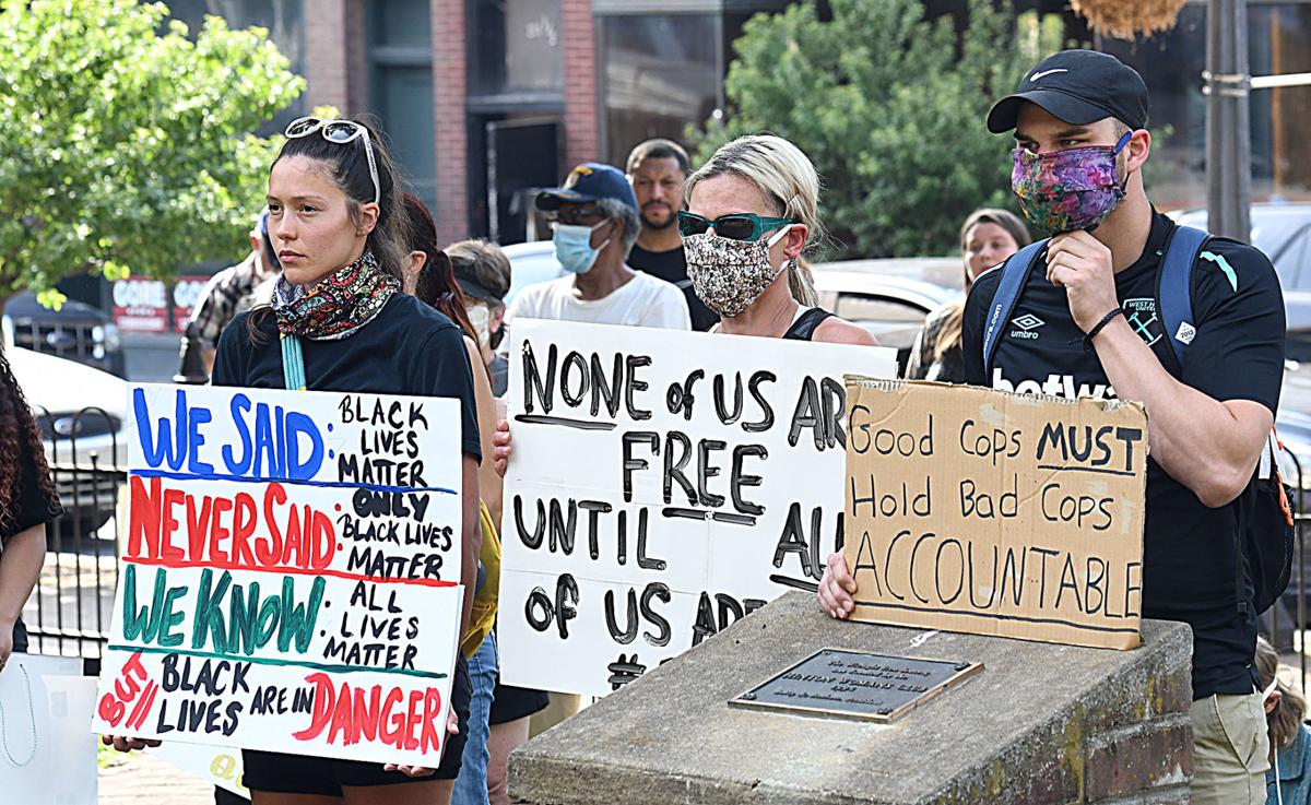 060920 Hinton Protesters 12.jpg