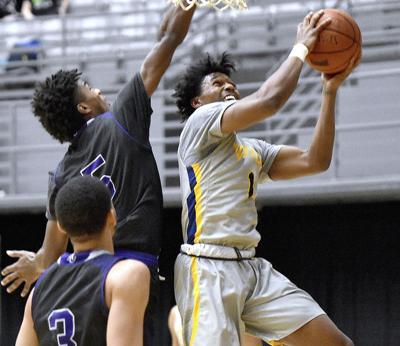 Golden Bears Roll Past Asbury College Sports Register Herald Com