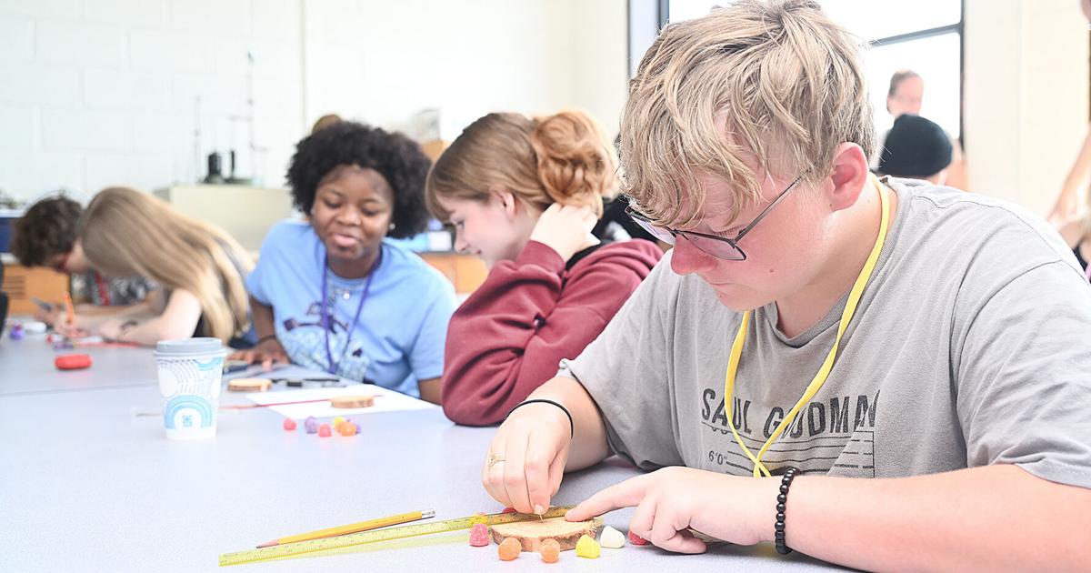 WVU Tech hosts hands-on GEAR UP SWV STEM camp