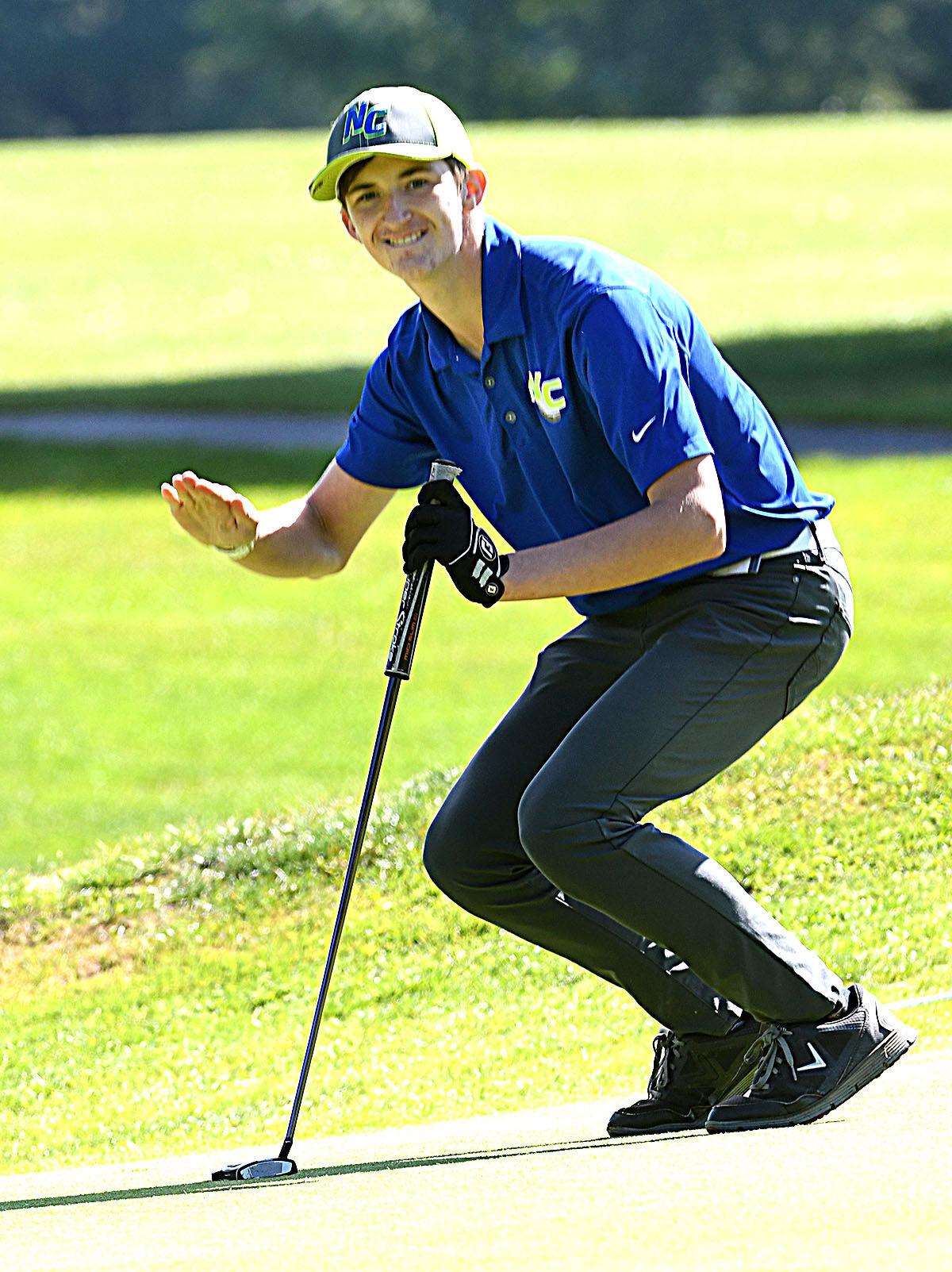 092821 Class AA Golf 4.jpg