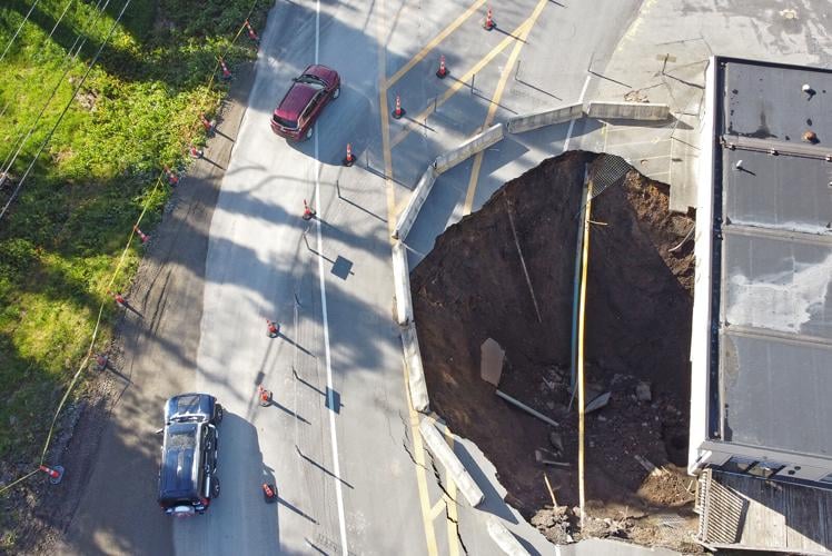 Sinkhole expanding in Hinton | News | register-herald.com