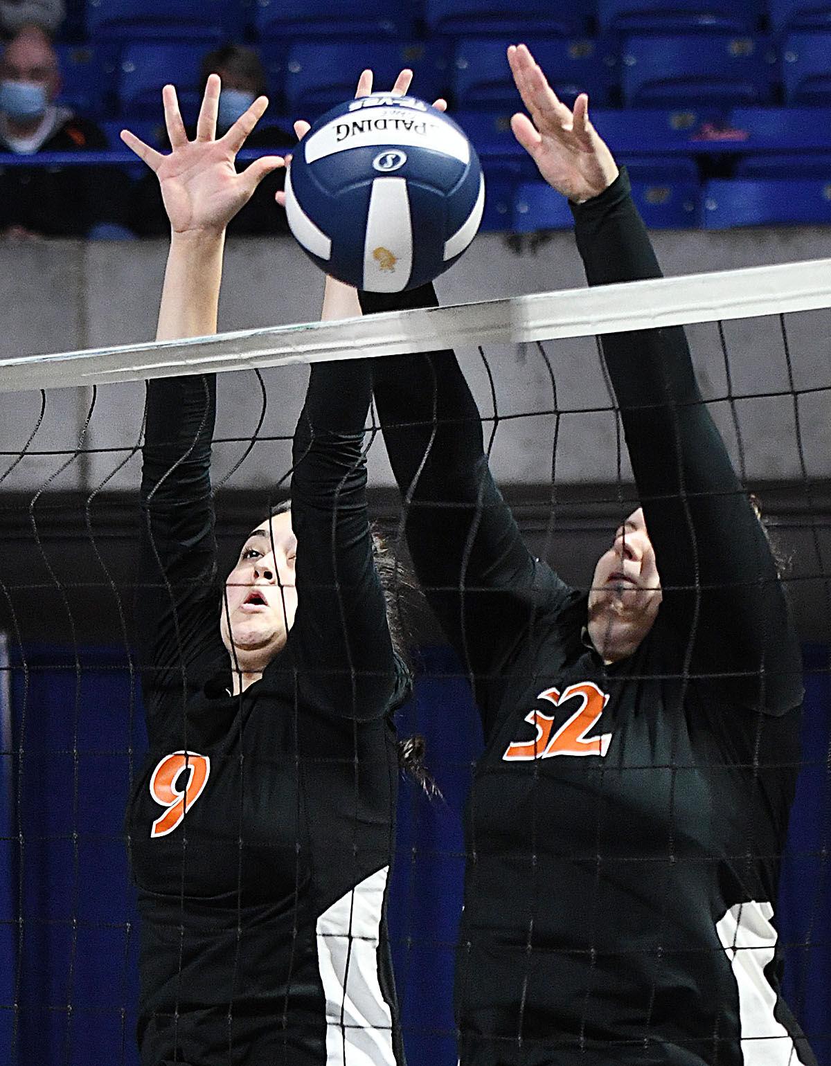 111320 State Volleyball 8.jpg