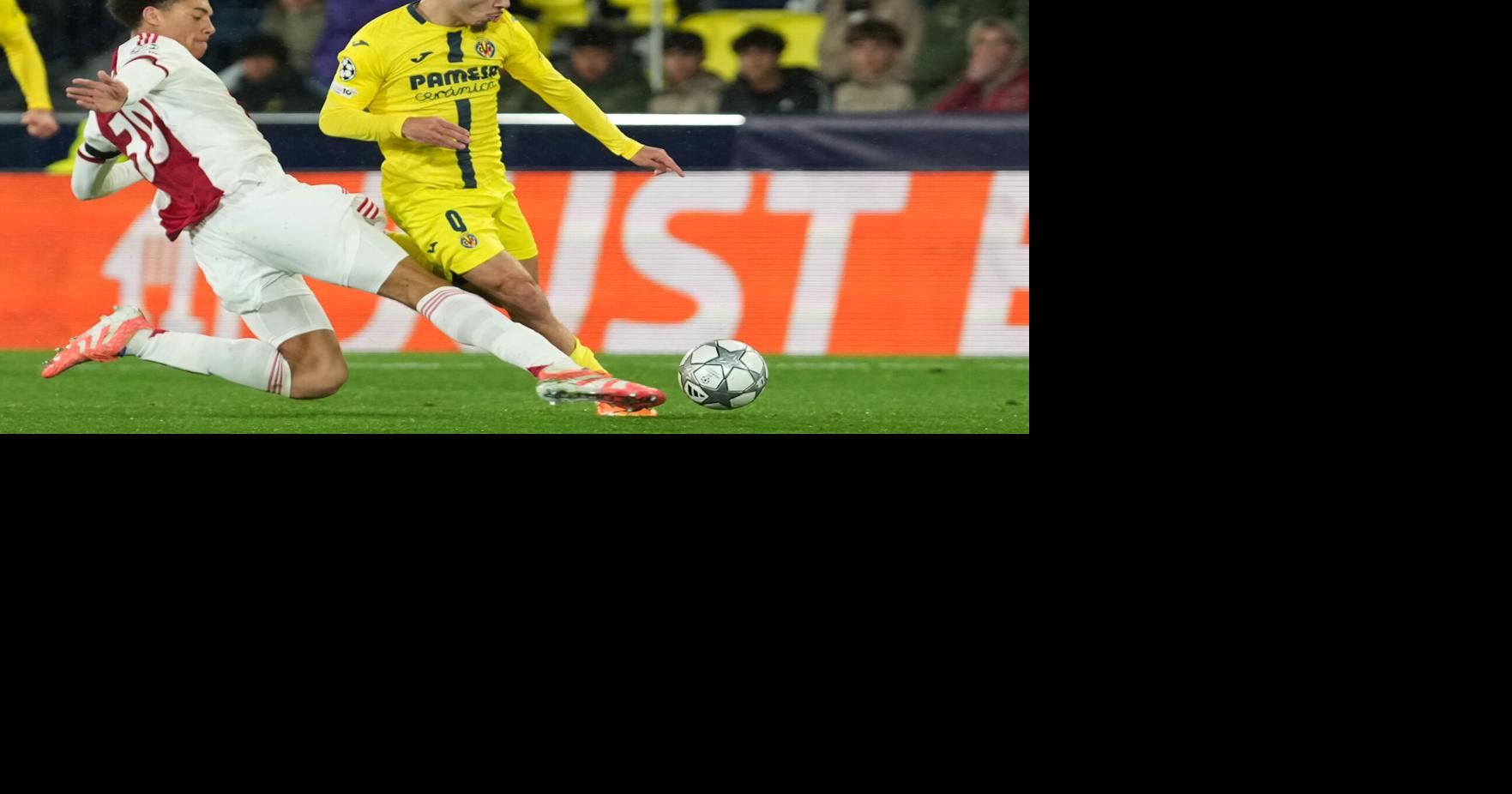 Barcelona pounces on Real Madrid stumble and regains lead of La Liga with a 3-0 win over Levante