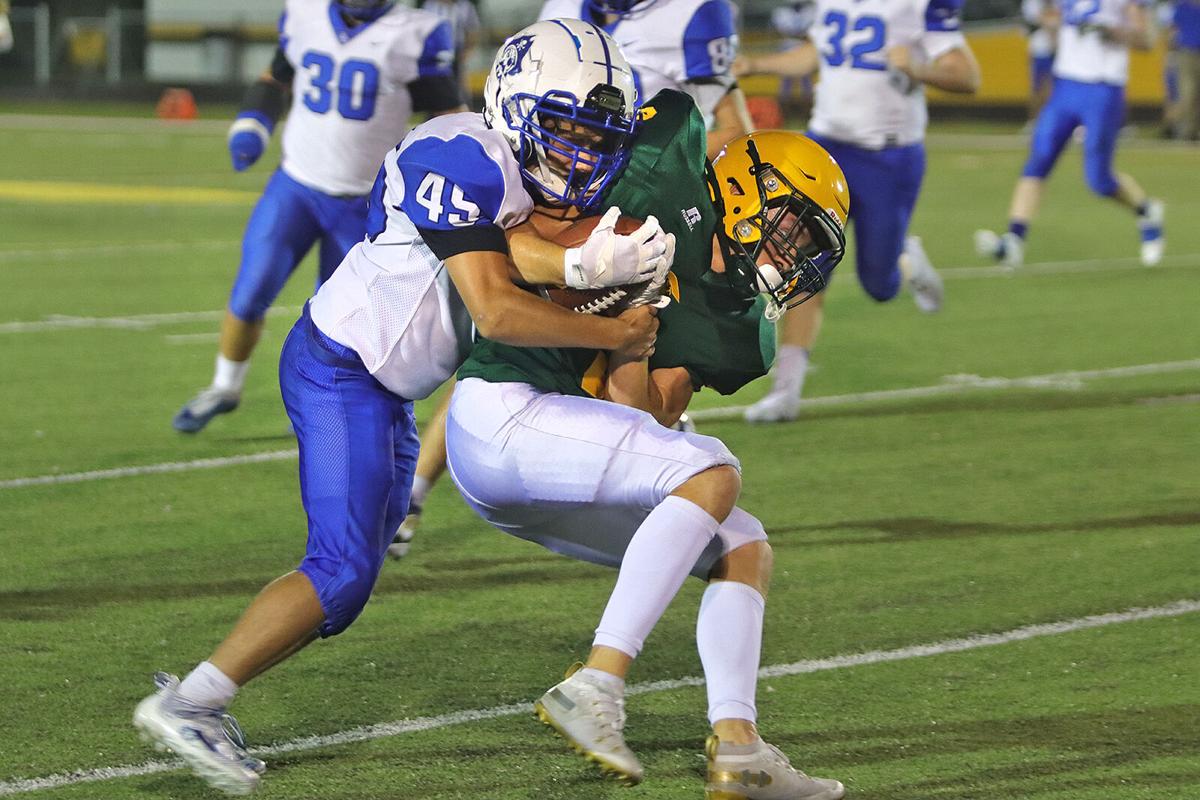 091921 east football 04.JPG