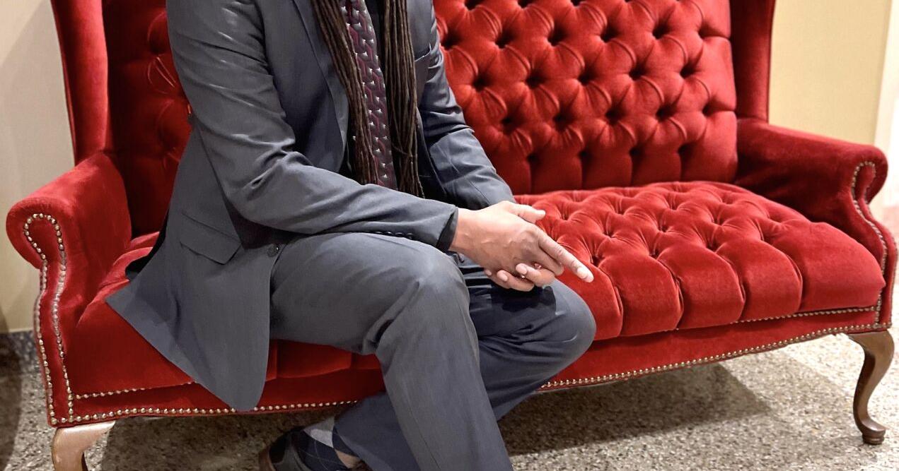 Landau Eugene Murphy Jr. hangs with Howie Mandel - Vimarsana News