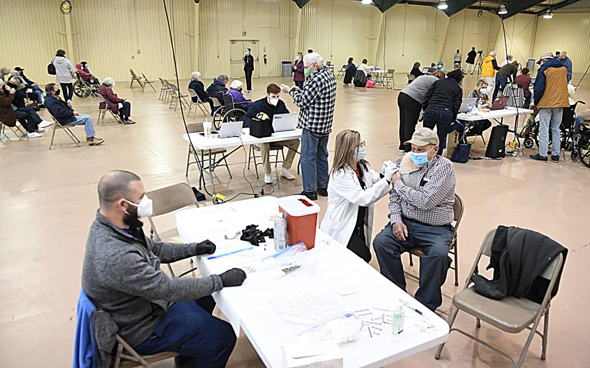 011521 Super-sized clinic 4.jpg