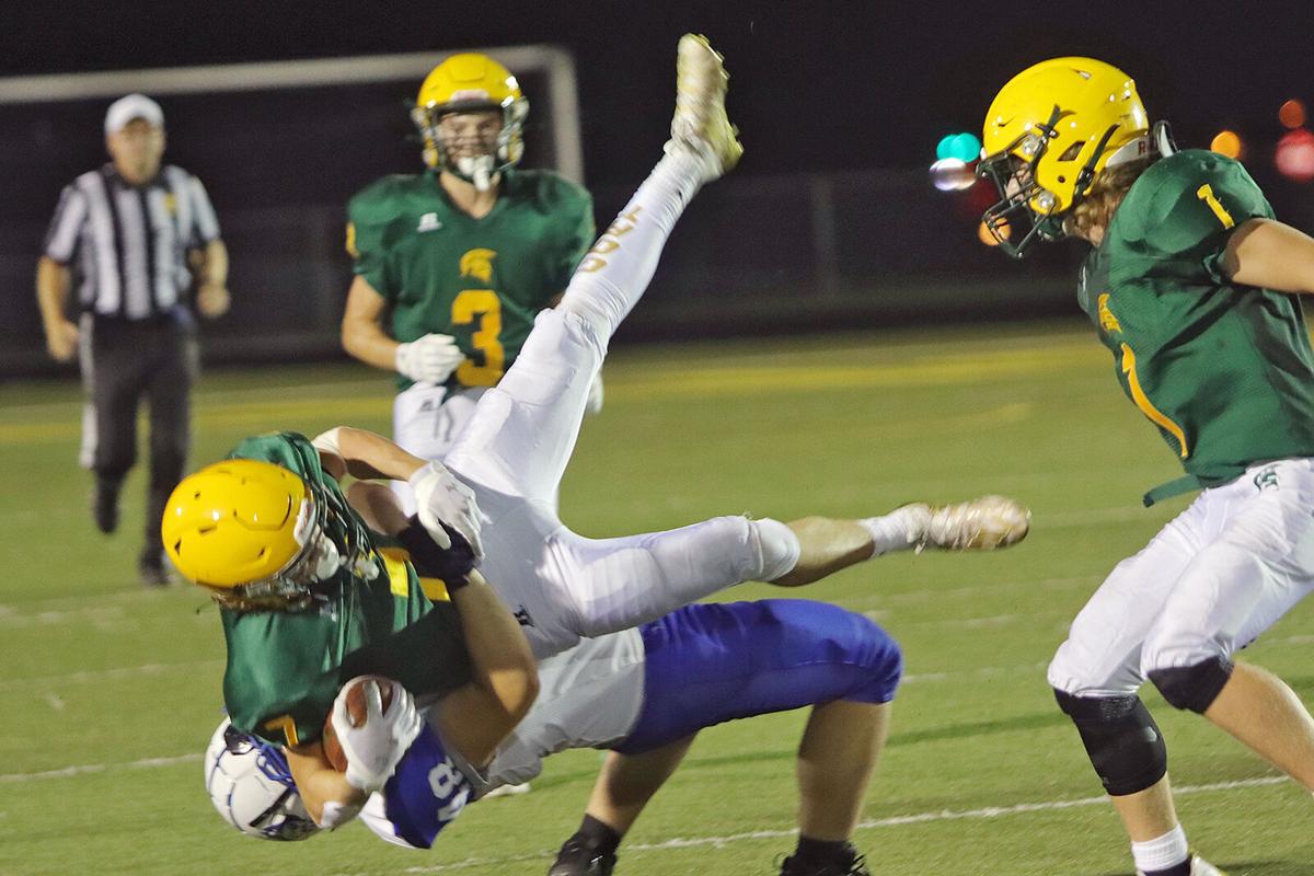 091921 east football 07.JPG