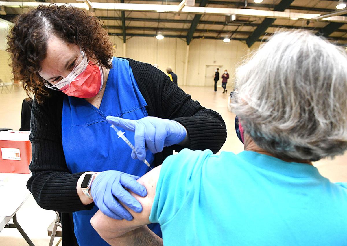 011521 Super-sized clinic 7.jpg