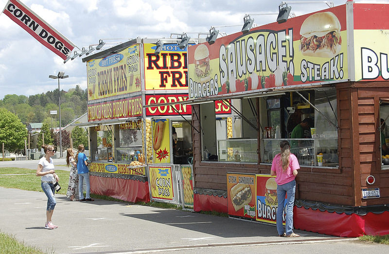 FAIRtastic food trucks set up on State Fairground Health register