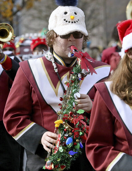 Midway Christmas Parade 2022 2021 Beckley Parade Offers "Gingerbread House" Theme | State & Region |  Register-Herald.com