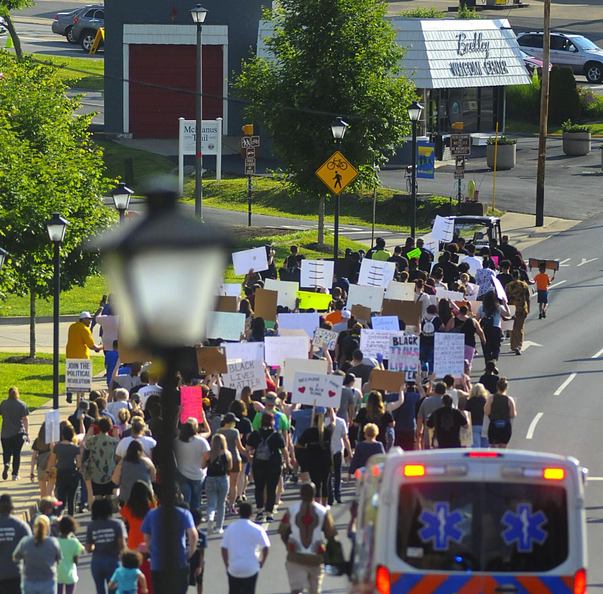 06 07 20 Wide shot of George Floyd protest March