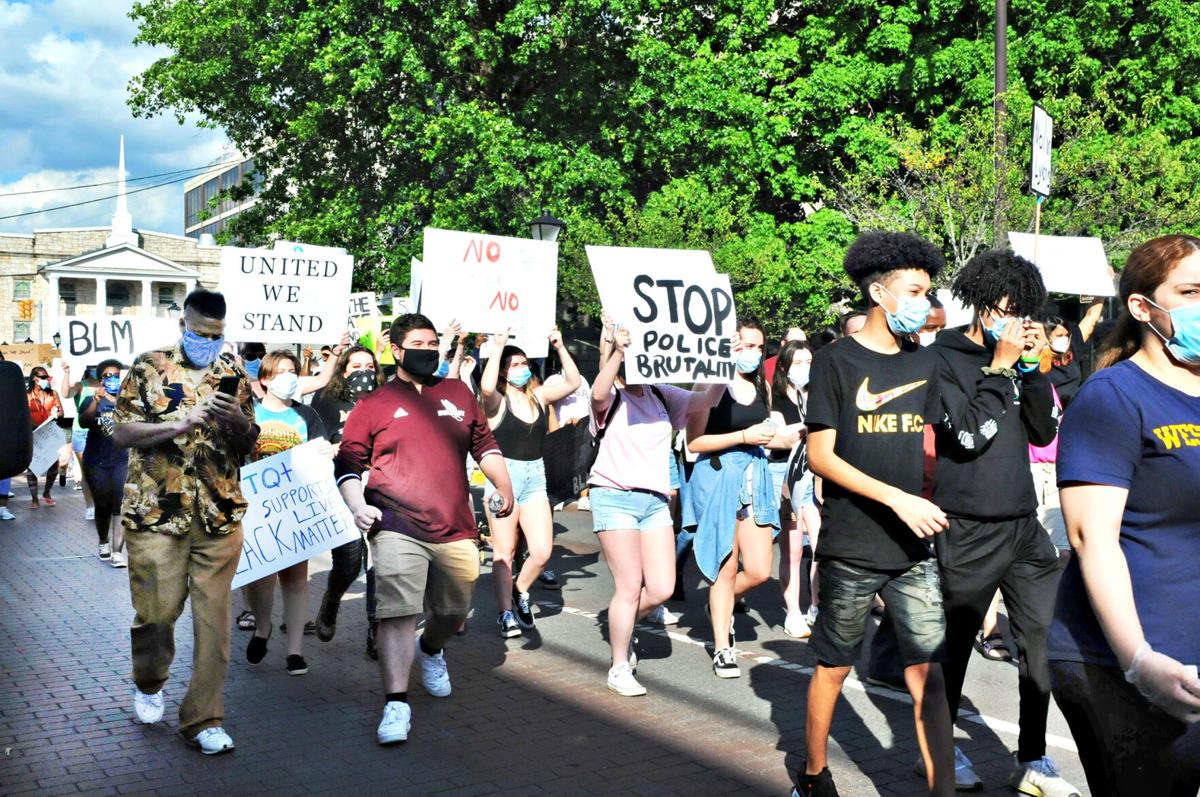 060720 Beckley protest signs.jpg