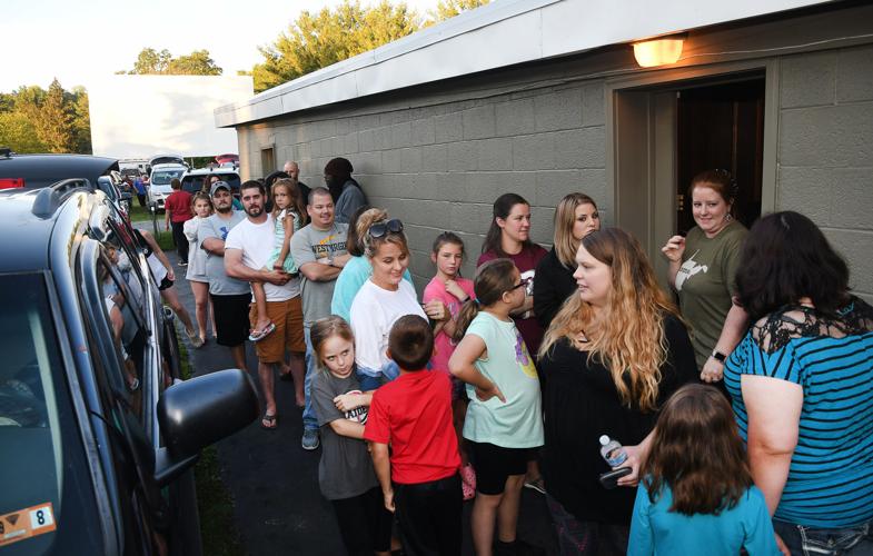 Meadow Bridge DriveIn offers movies, food, nostalgia with VIDEO